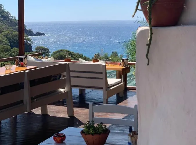 Large With Sea View In Kabak Bay, Oeluedeniz *