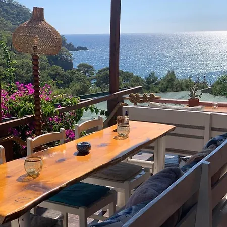 호텔 Large With Sea View In Kabak Bay, Oeluedeniz *