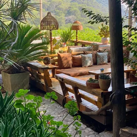 Large With Sea View In Kabak Bay, Oeluedeniz 페티예