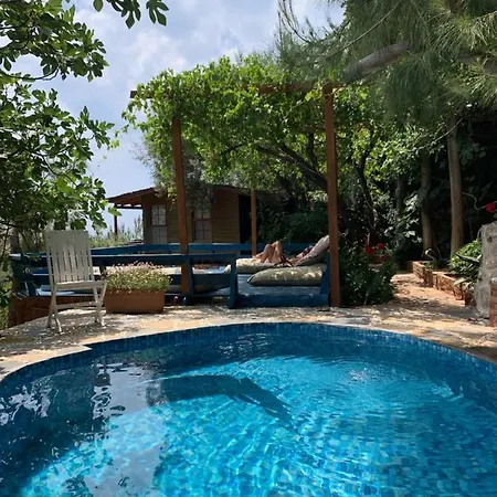 Hotel Large With Sea View In Kabak Bay, Oeluedeniz